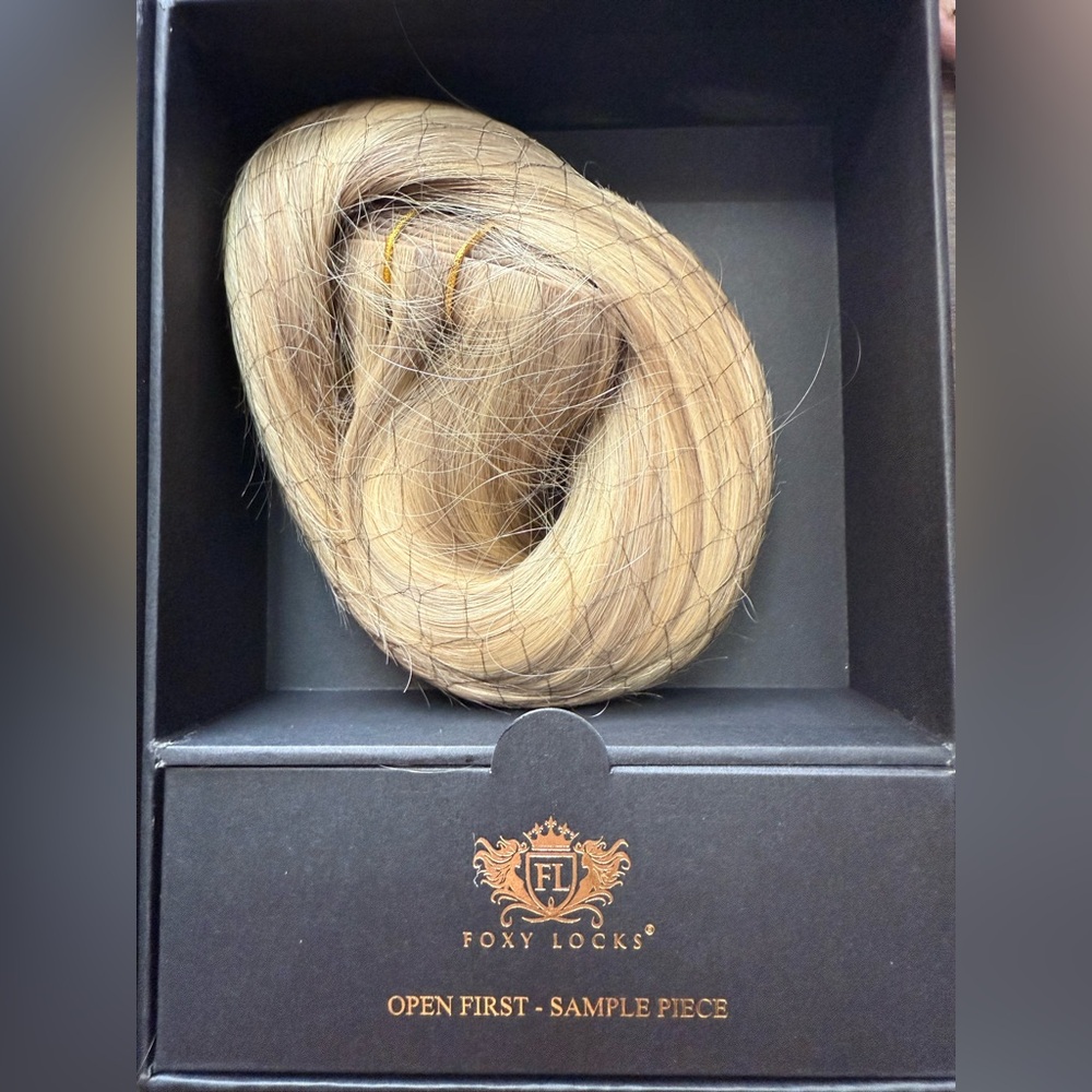 Foxy Locks 20 inch Hair Extensions 200 gram Cappuccino color